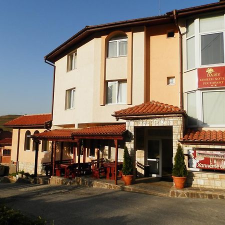 Family Hotel Daisy Borino Εξωτερικό φωτογραφία