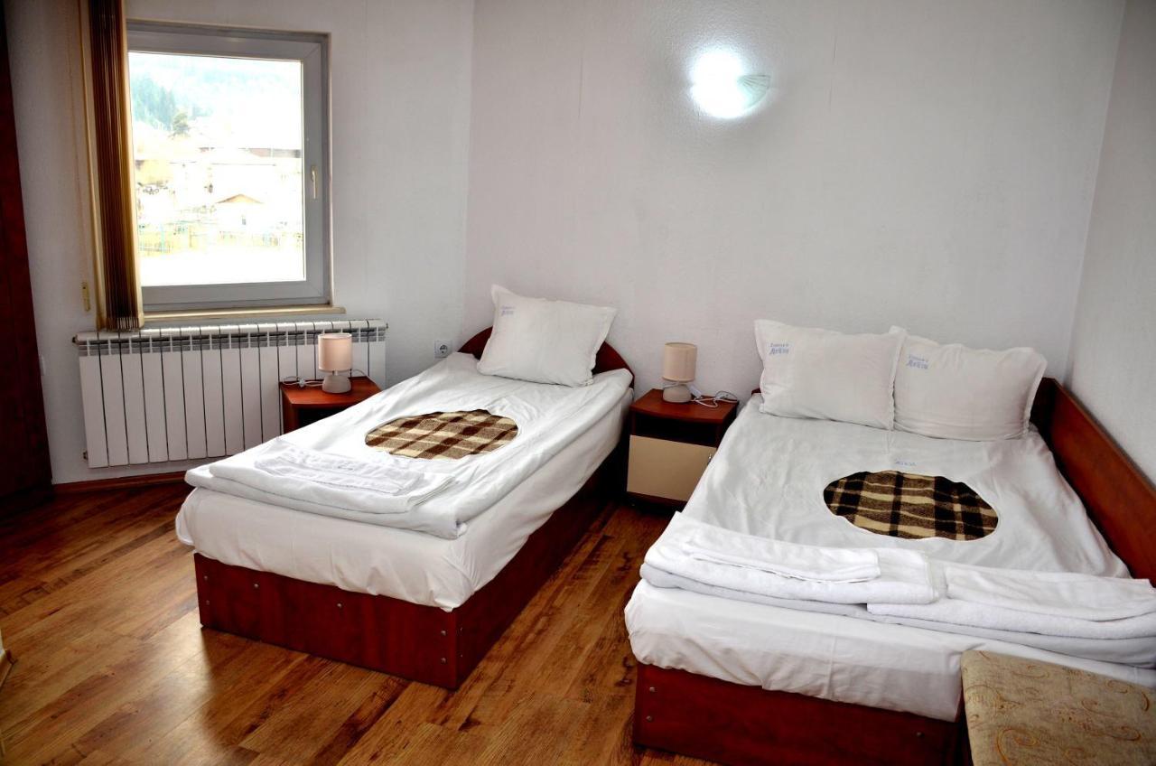 Family Hotel Daisy Borino Εξωτερικό φωτογραφία