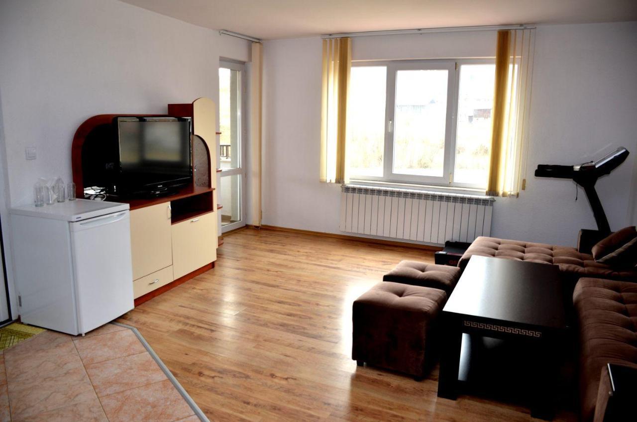 Family Hotel Daisy Borino Εξωτερικό φωτογραφία