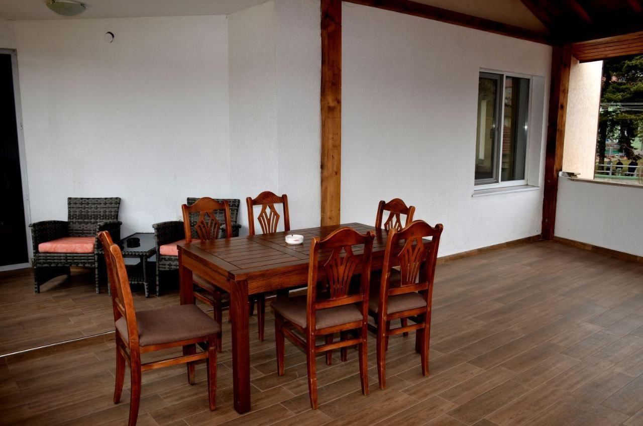 Family Hotel Daisy Borino Εξωτερικό φωτογραφία
