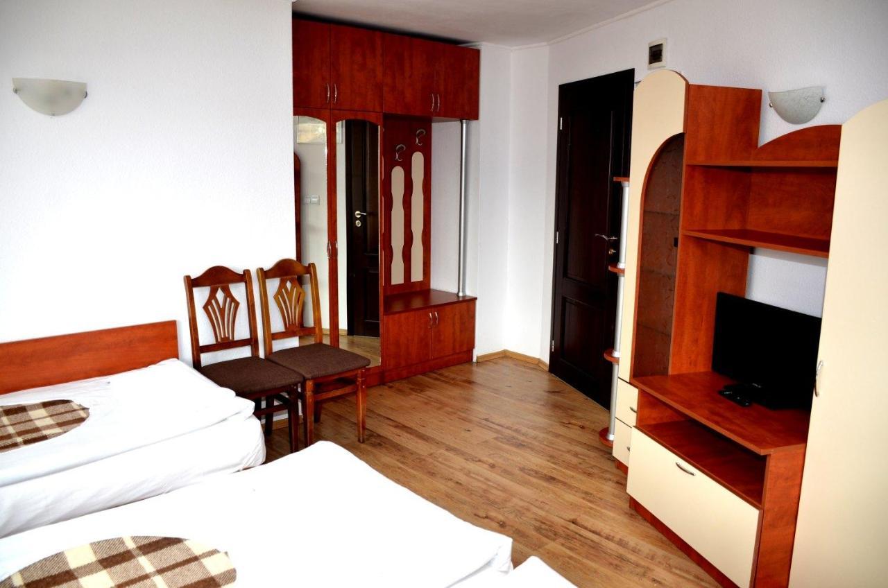 Family Hotel Daisy Borino Εξωτερικό φωτογραφία