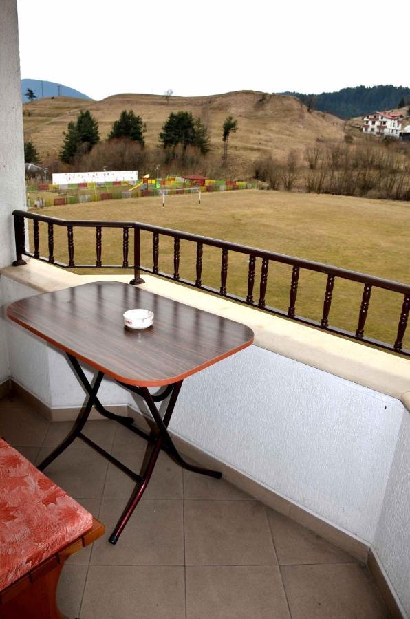 Family Hotel Daisy Borino Εξωτερικό φωτογραφία