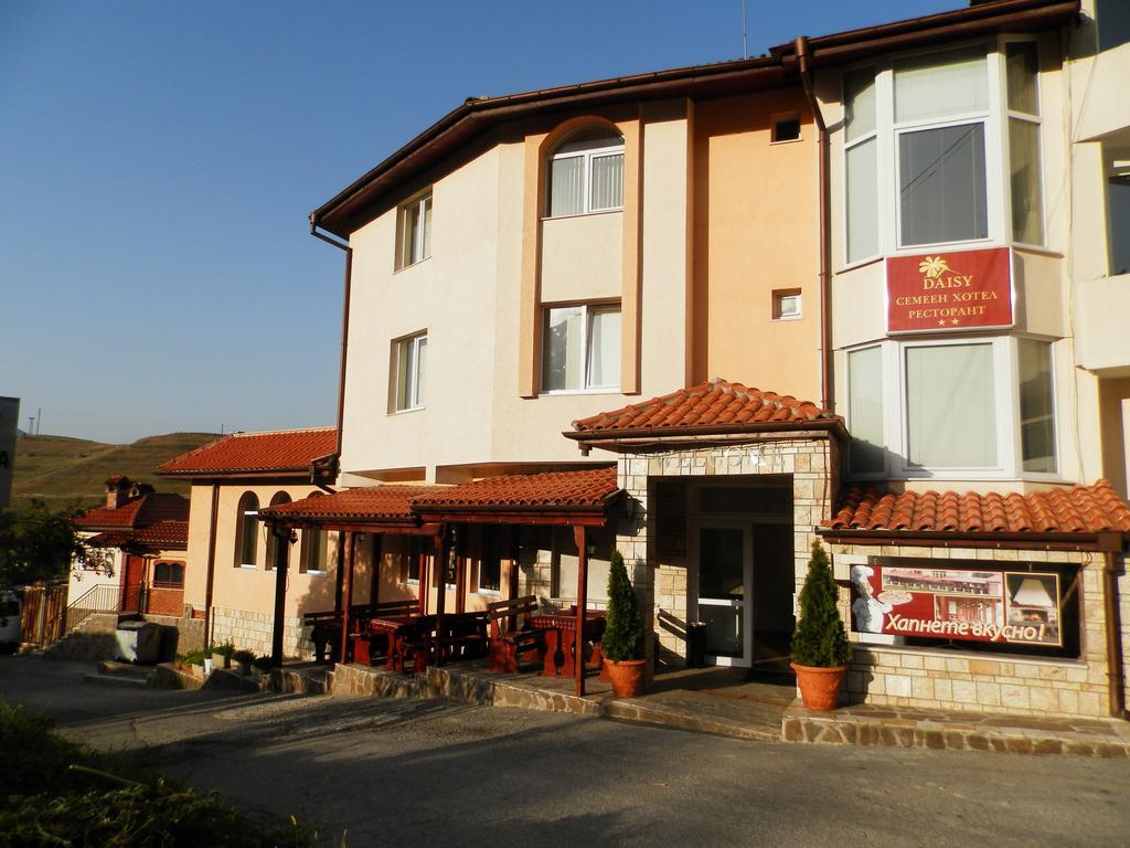 Family Hotel Daisy Borino Εξωτερικό φωτογραφία